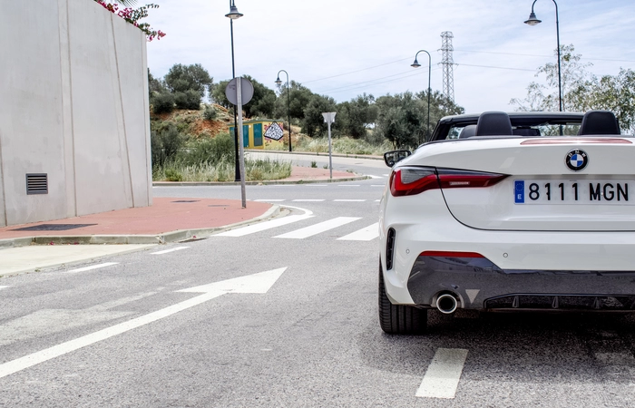 Alquiler de coche de ida desde Málaga: Cómo aprovechar al máximo tu viaje